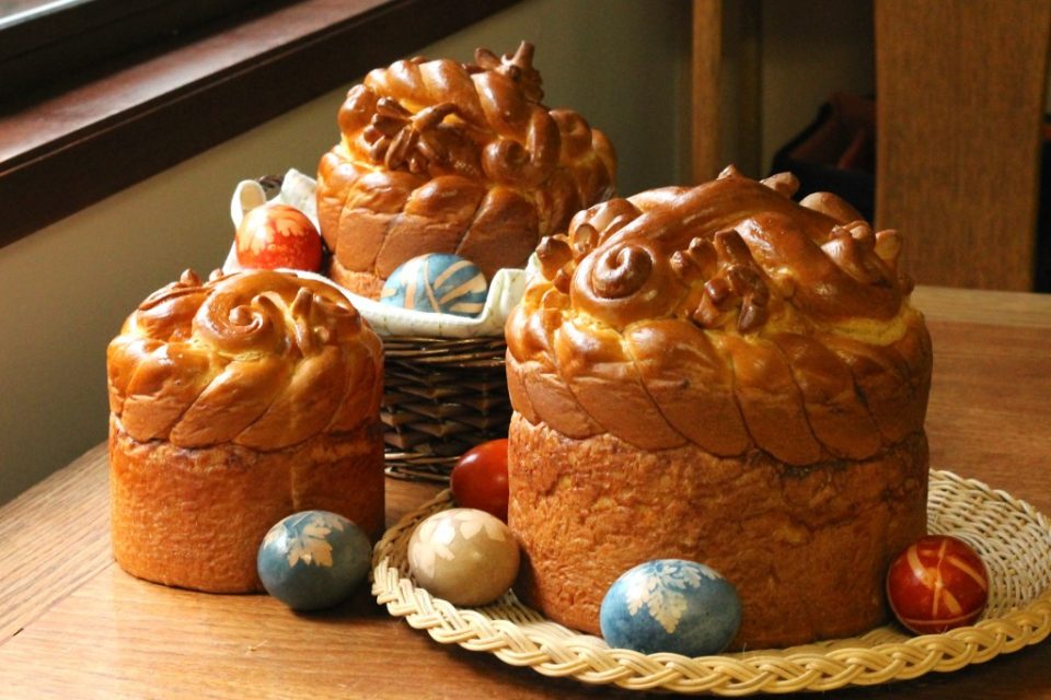 Paska (Easter Bread)