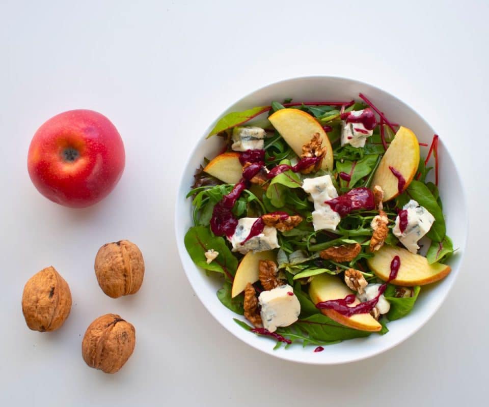 Apple Gorgonzola Salad with Blackberry Vinaigrette