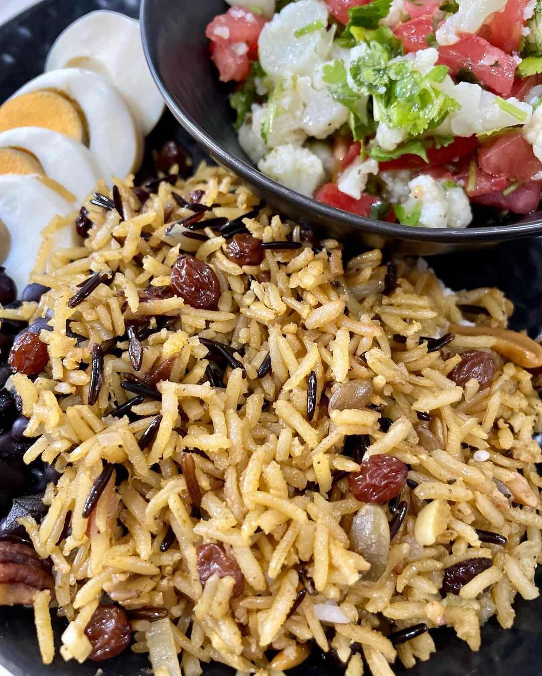 Arroz Navideño con Almendras y Pasas