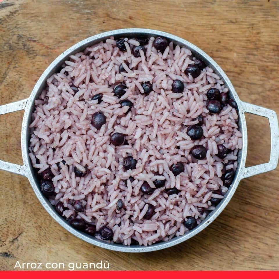 Arroz con guandú (rice with pigeon peas)