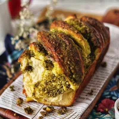 Pesto Babka