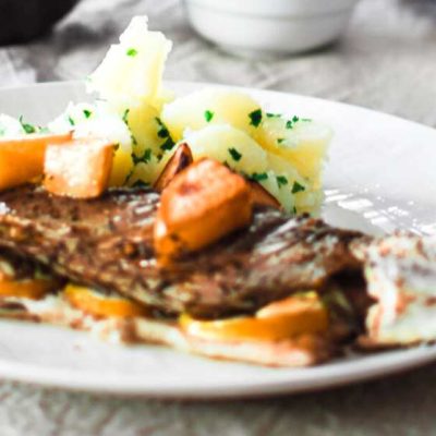 Baked trout with quince