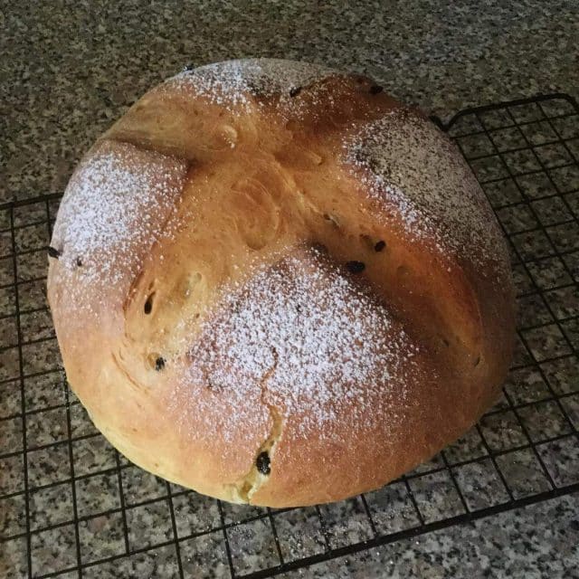 Croatian Easter Bread (Pinca)