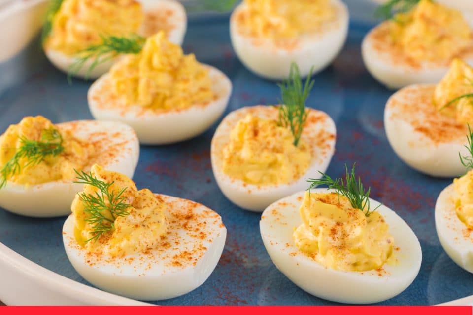 Deviled Eggs (Ouă umplute)