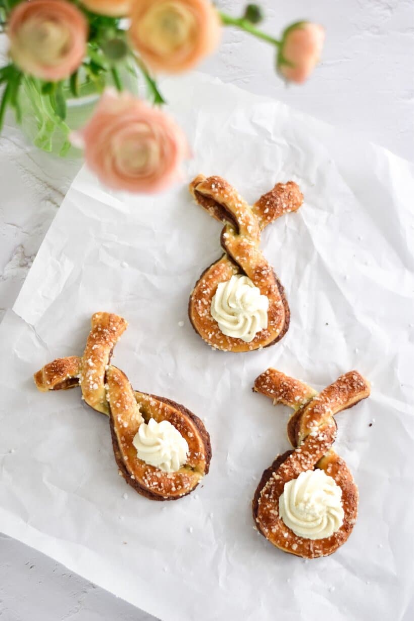 Easter Pastry Bunnies with Nutella & Mascarpone Honey Cream