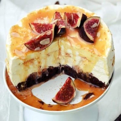 Cheesecake w/ Caramelized Figs