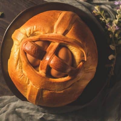 Folar de pascoa (Portuguese Easter Bread)