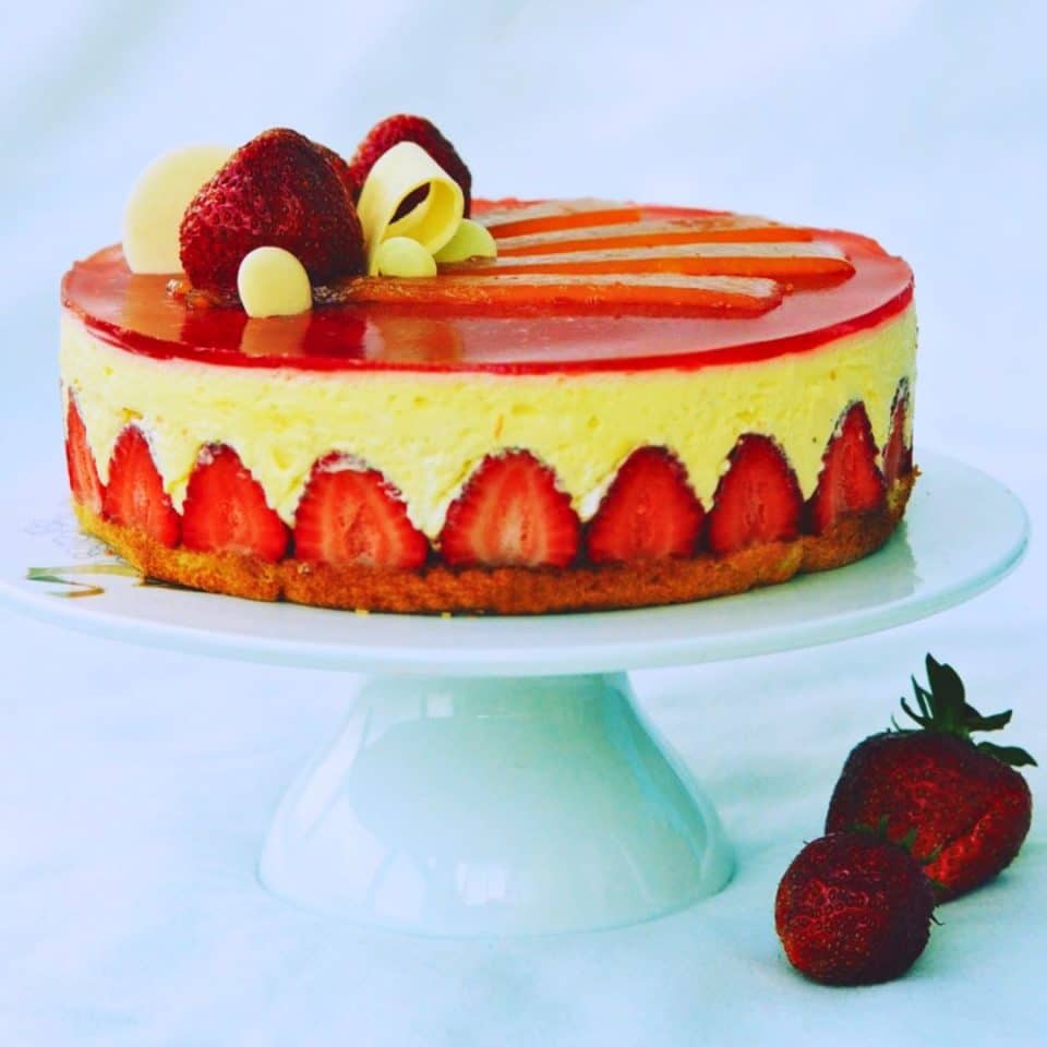 Fraisier Cake (French Strawberry Cake)