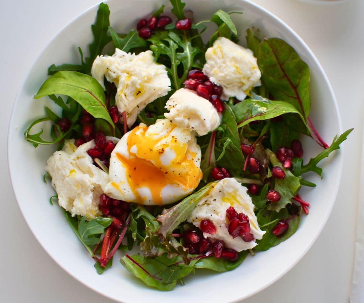 Mozzarella & Poached Egg Salad with Blackberry Vinaigrette