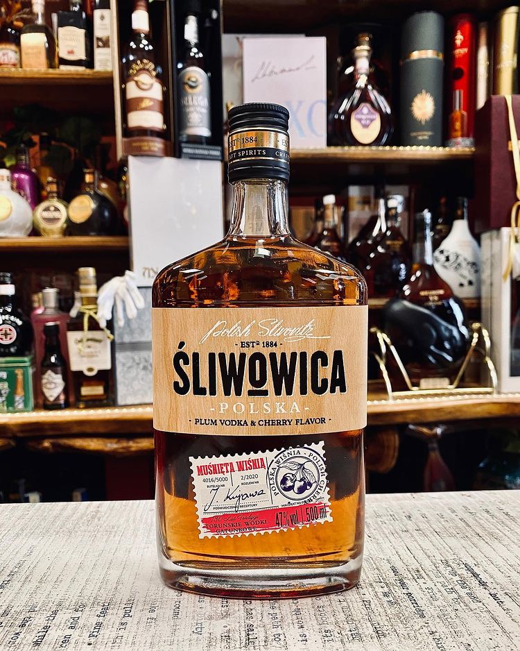 Polish plum brandy (śliwowica)