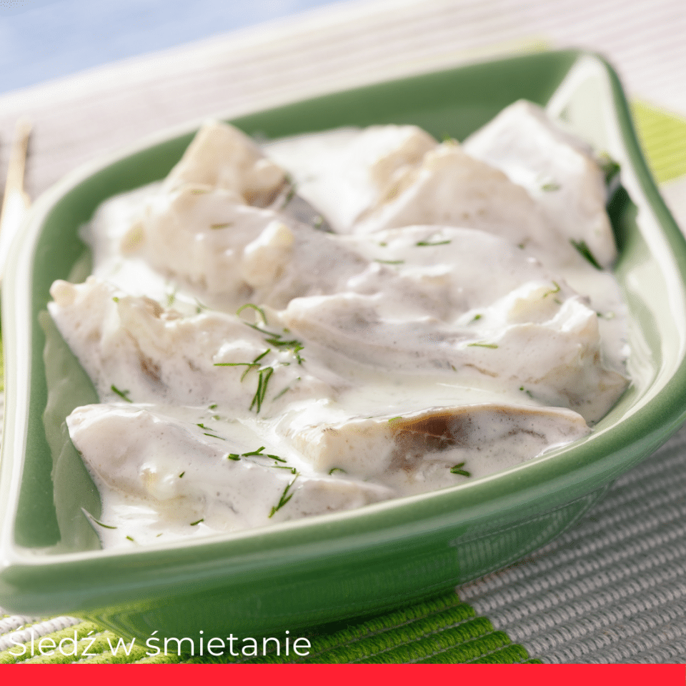 ŚLEDŹ W ŚMIETANIE (herring in sour cream)