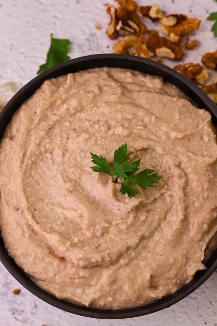 Walnut Skordalia (Greek Garlic & Bread Dip)