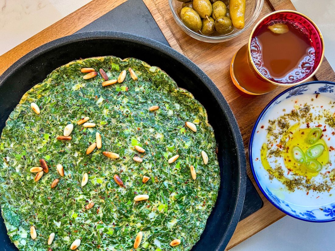 Ejjeh | Syrian Frittata (Parsley Omelet)