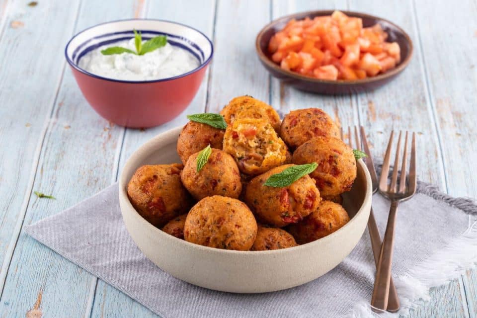 Tomato fritters Tomatokeftedes