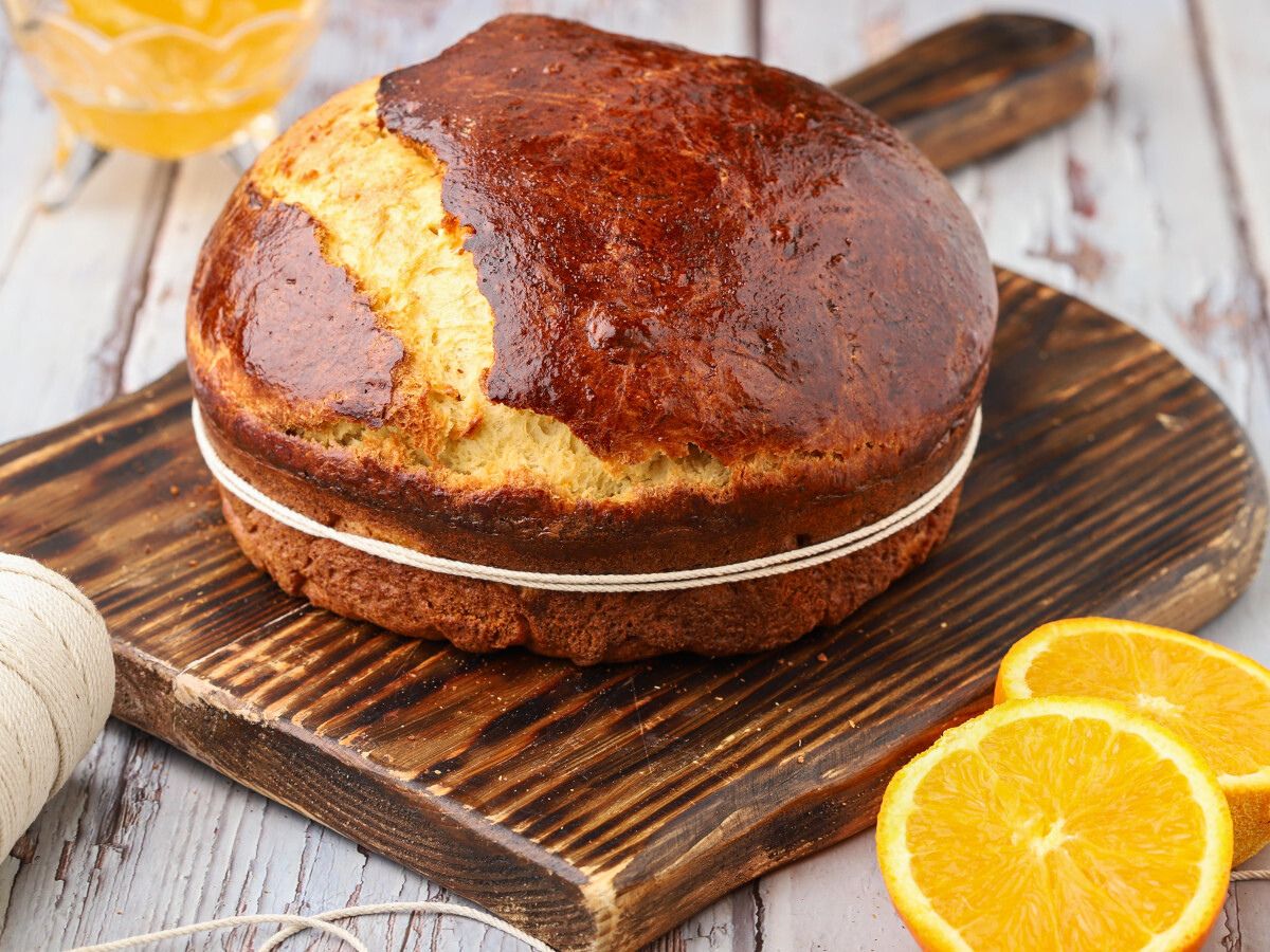 Tsoureki - Fogatsa Sweet Bread