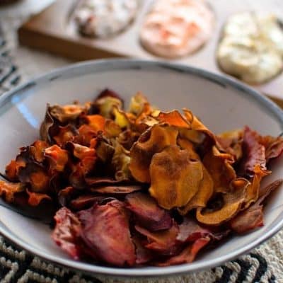 Vegetable Chips with Yoghurt Sauces