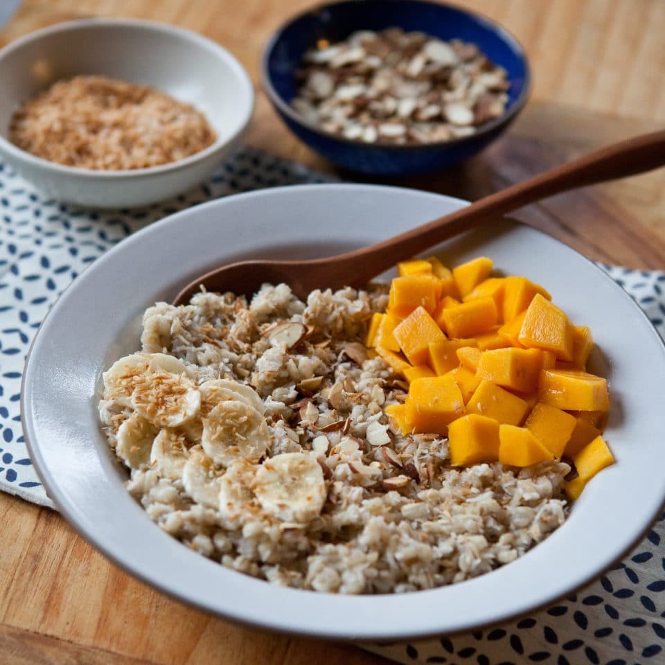 Barley Breakfast Bowl (Snayniyeh)