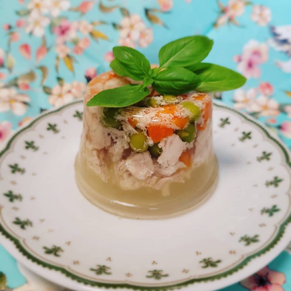 Polish aspic or galaretka z kurczaka