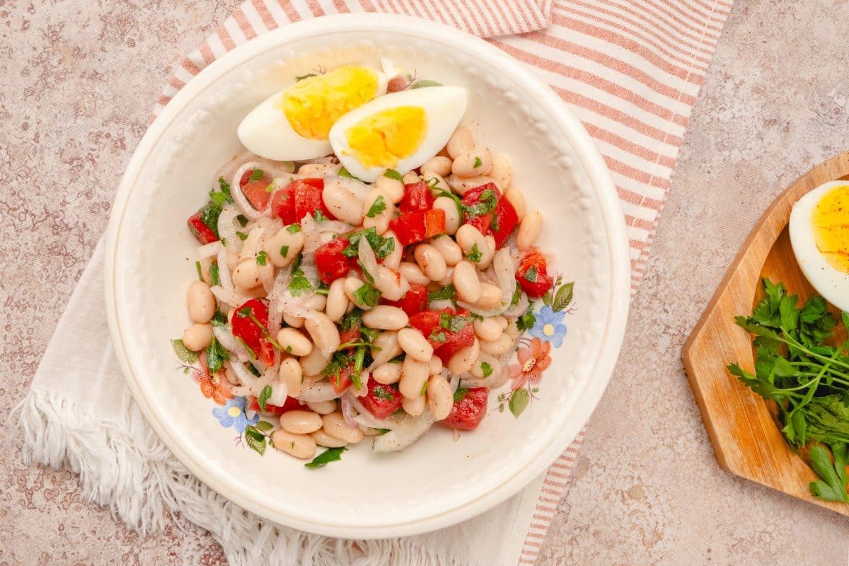 Piyaz: Turkish White Bean Salad